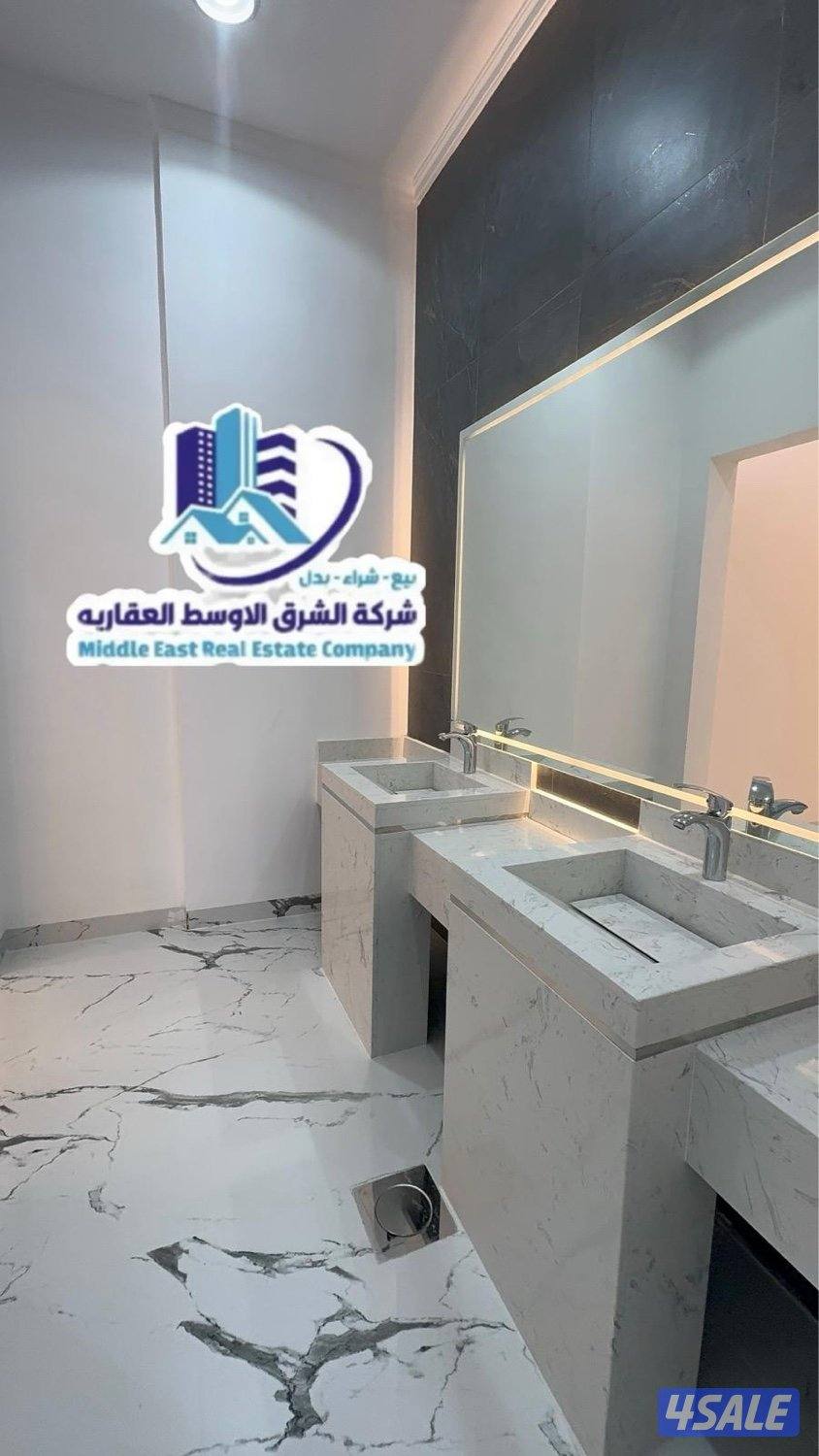 للبيع قسيمه N10 شارع واحد قريب لمركز الحي الجمعية والخدمات2