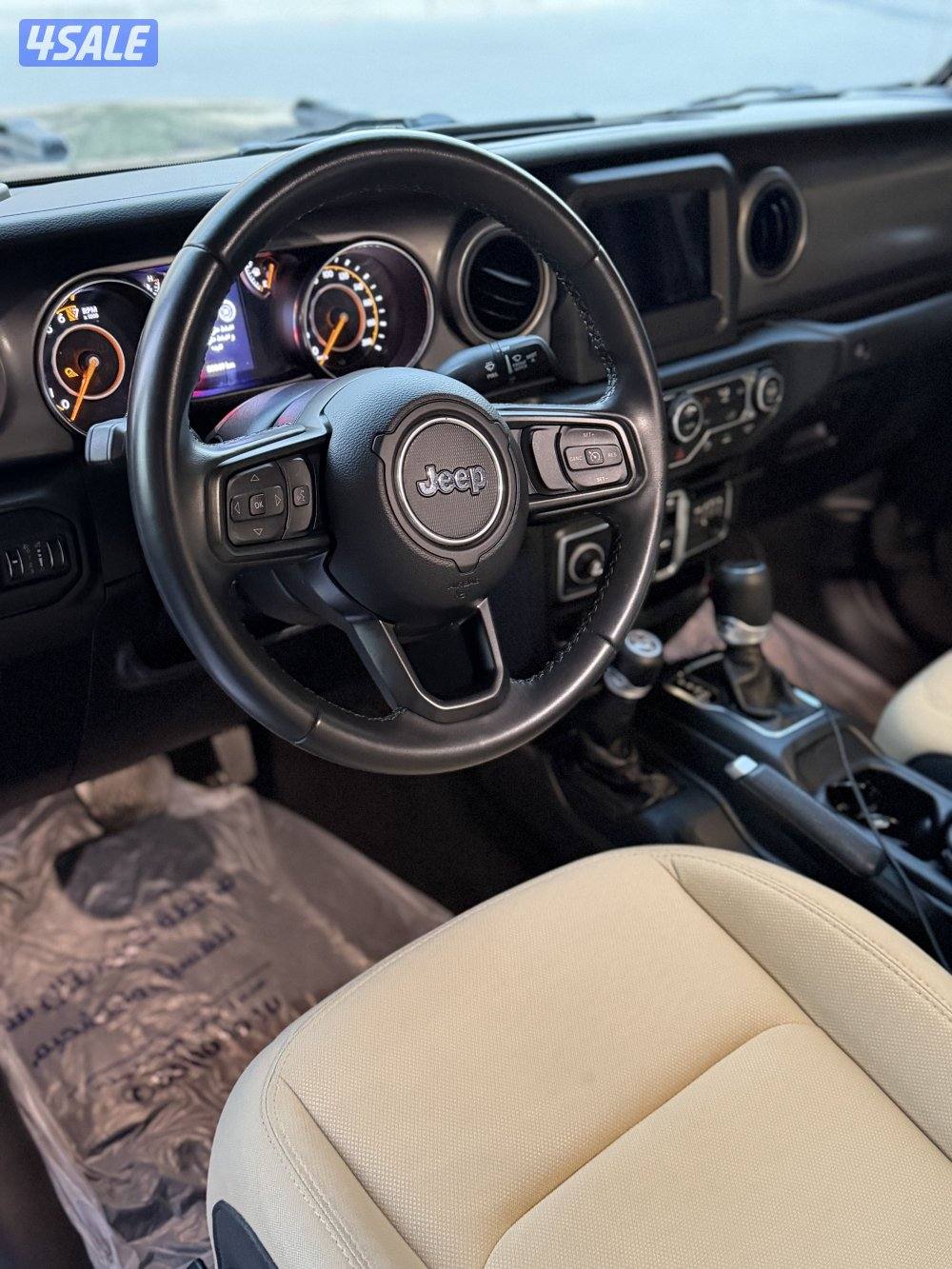 للبيع Gladiator 2021 عداد 805