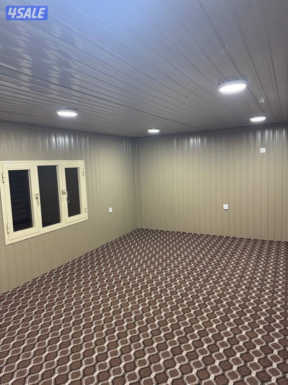 للبيع كبره متنقله. طول 8 العرض 4. حجم 162