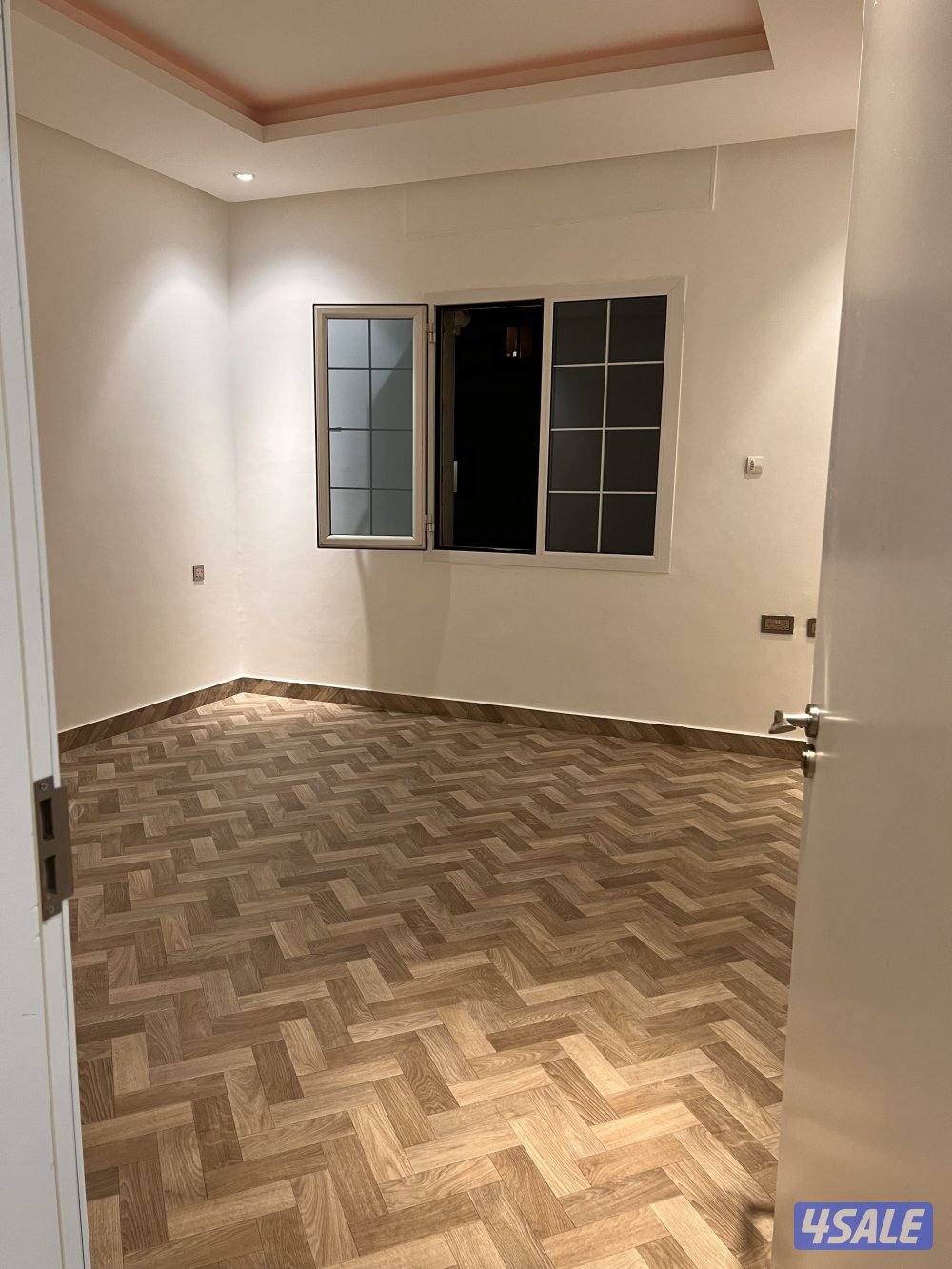 للأجار شقه تشطيب سوبر دولكس الصباحيه بجانب دوار المنقف2