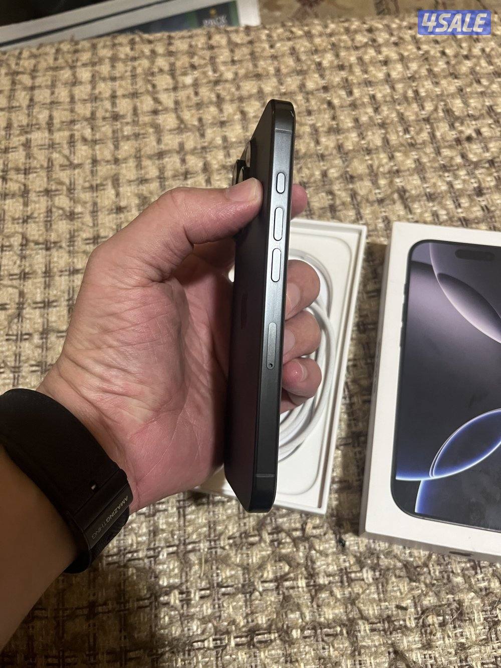 آيفون 16 برو اسود 2563