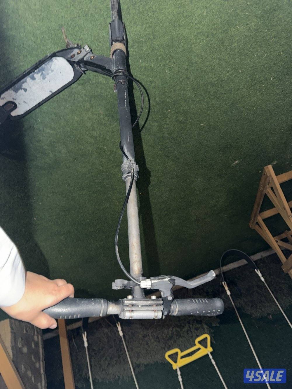 سكوتر بحاله جيدة و احتاج فلوسه2