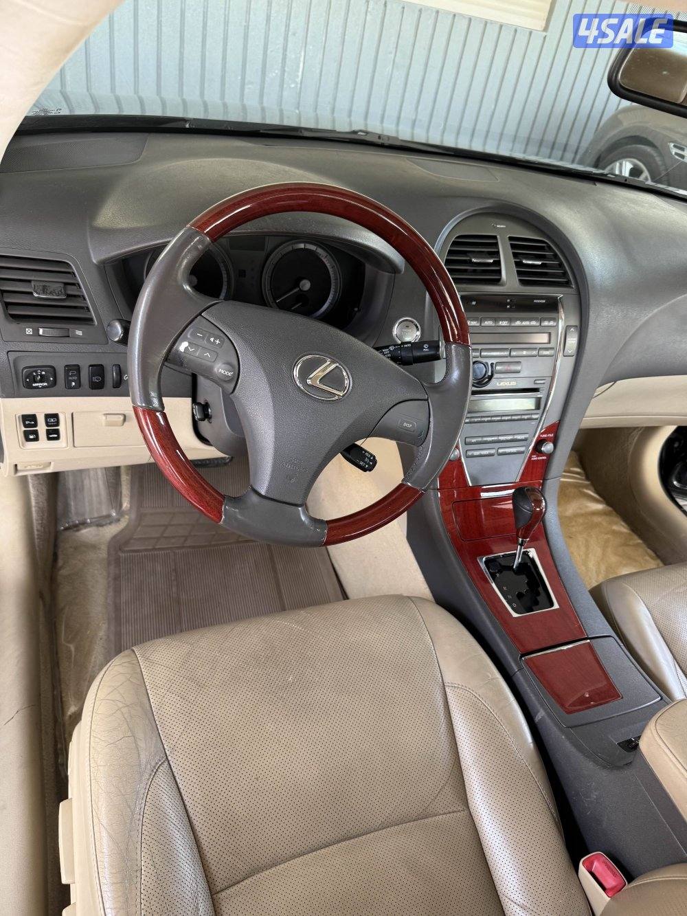 ES350 , الساير ، ٢٨١ الف كم ، فواتير صيانة كاملة ، بحالة ممتازة ،0