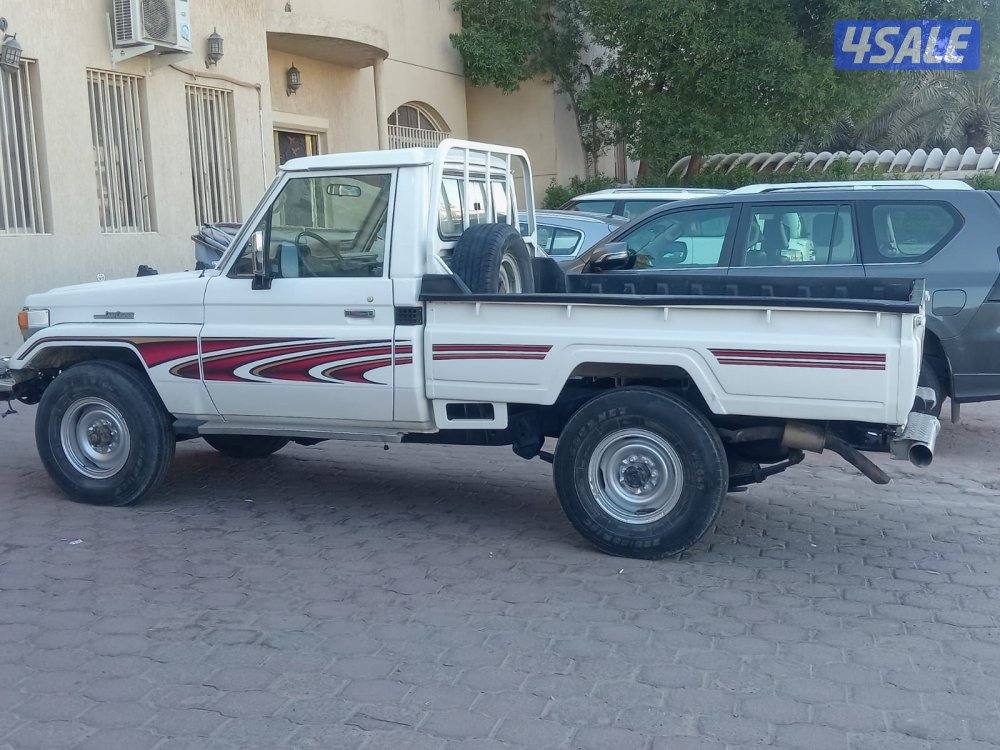 تويوتا شاص لاندكروزر ٩٨ بحاله جيده شرط الفحص1