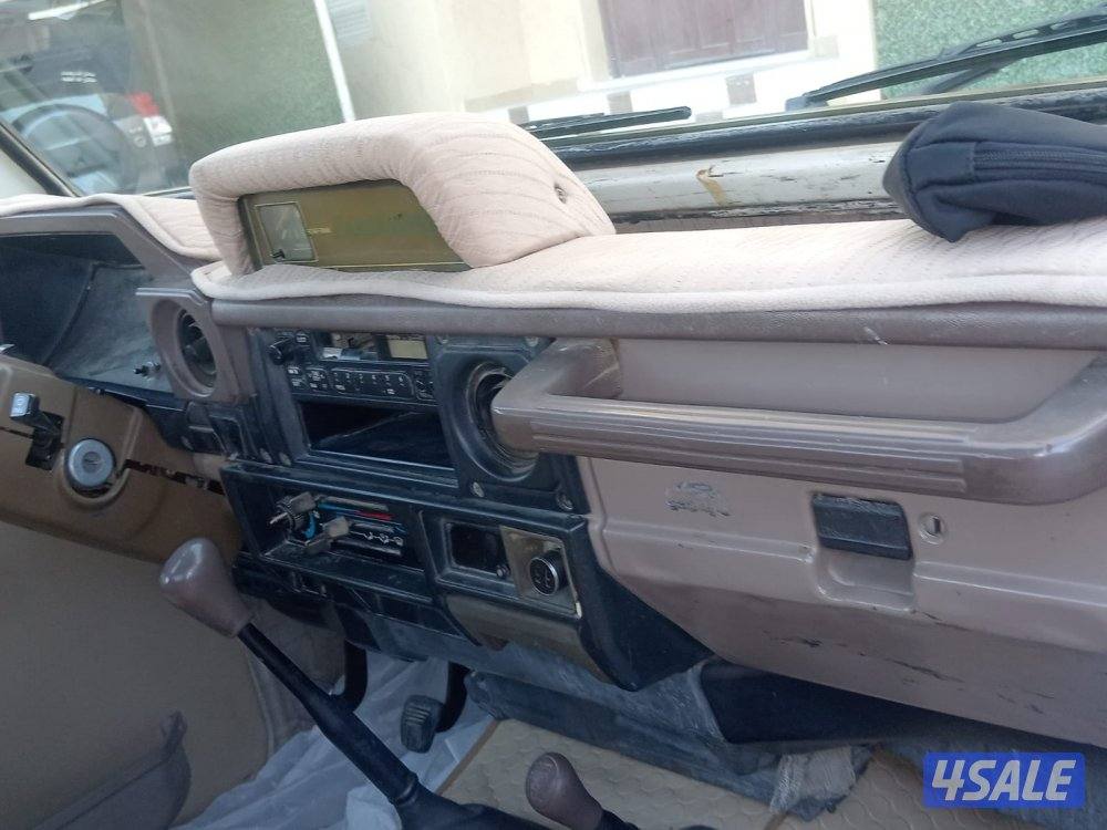 تويوتا شاص لاندكروزر ٩٨ بحاله جيده شرط الفحص2