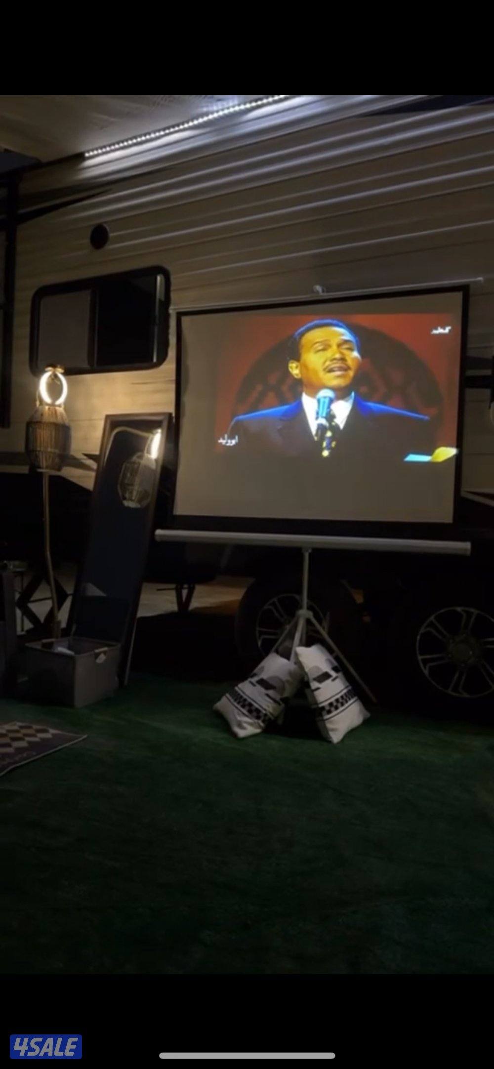 اجار كرفان مكون من غرفة نوم وصاله وحمام ومطبخ متكامل وقعده خارجيه أرضي5