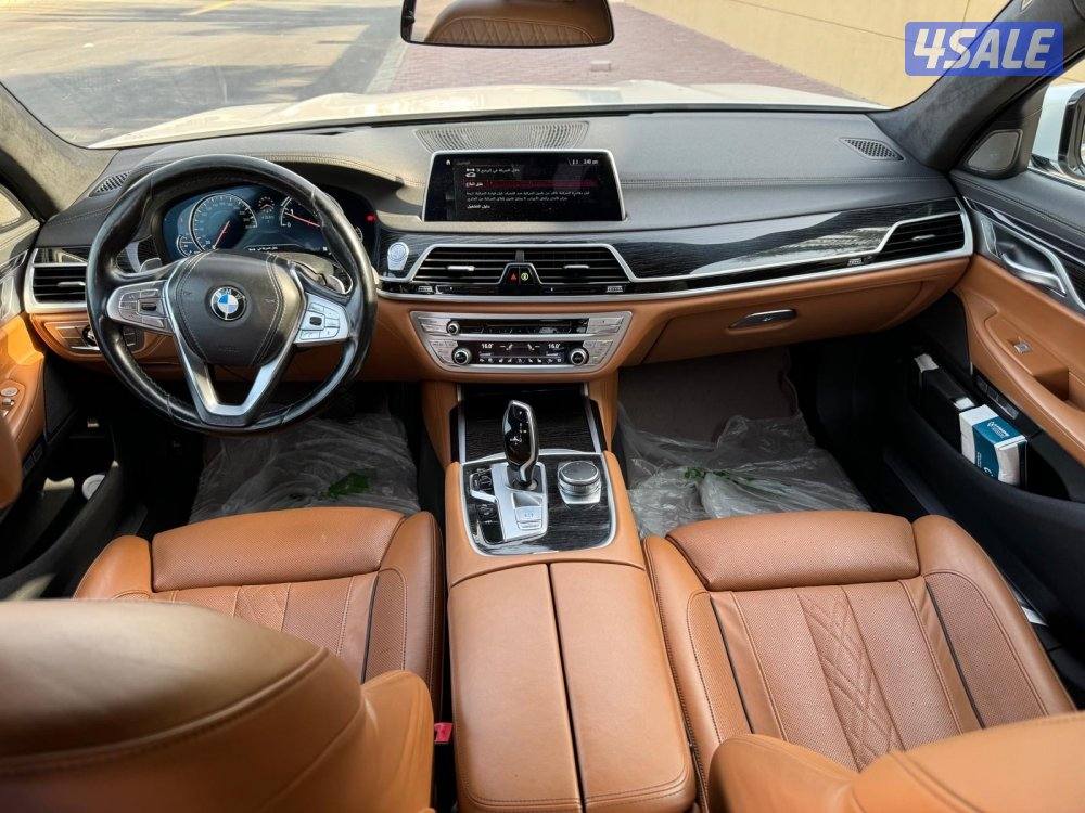 بي ام دبليو740LIموديل ٢٠١٨بحاله ممتازه6