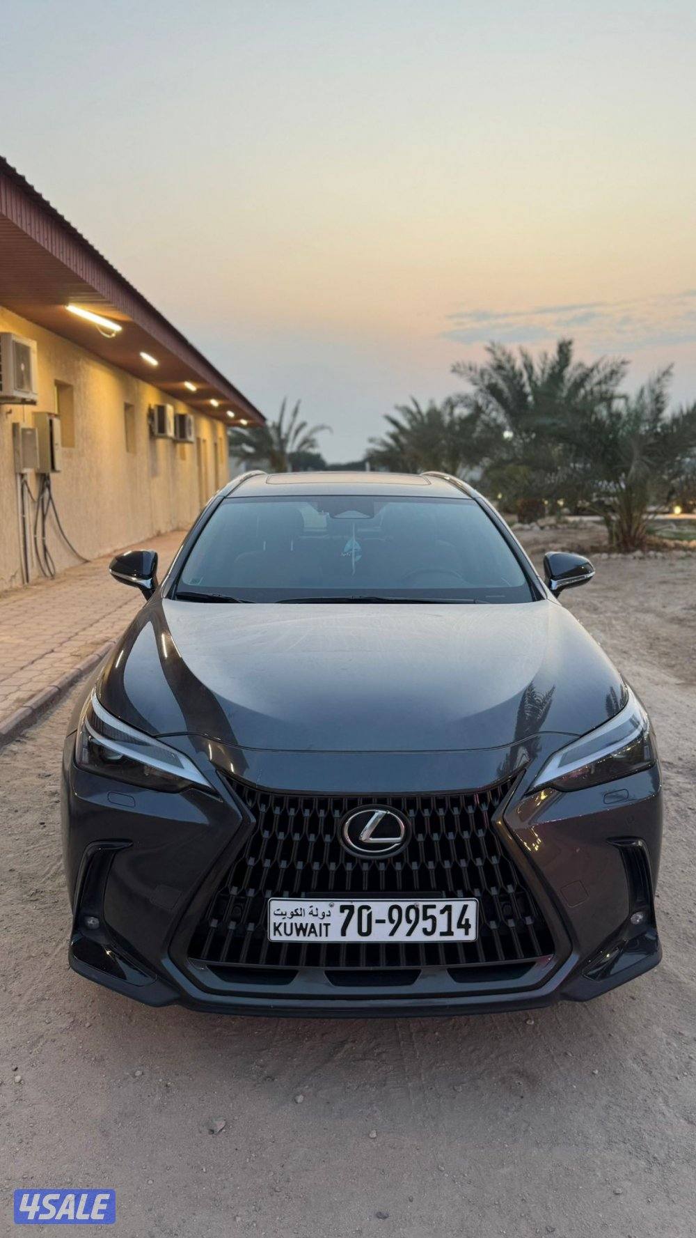 للبيع لكزس NX 350 بحالة الوكاله شرط الفحص0