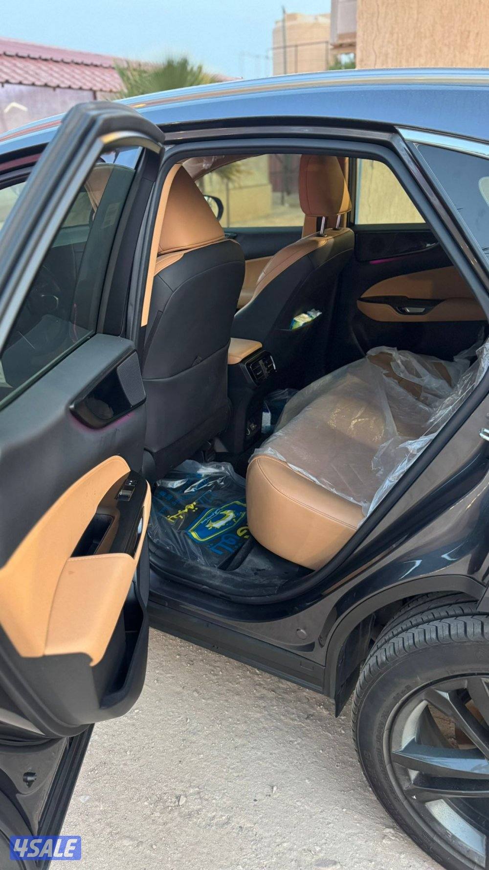 للبيع لكزس NX 350 بحالة الوكاله شرط الفحص5