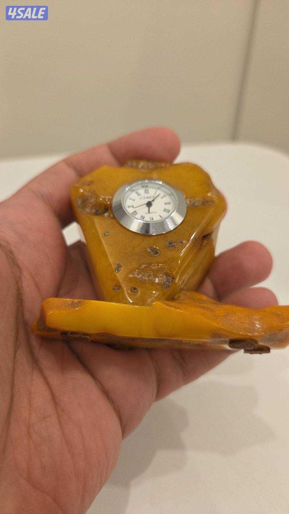 للبيع ساعة من حجر كهرب انتيك بولنديه قديمه1