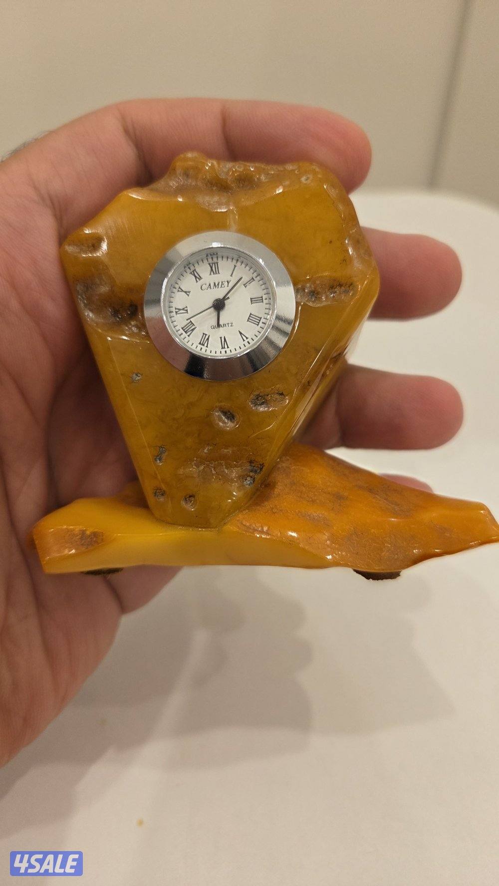 للبيع ساعة من حجر كهرب انتيك بولنديه قديمه2