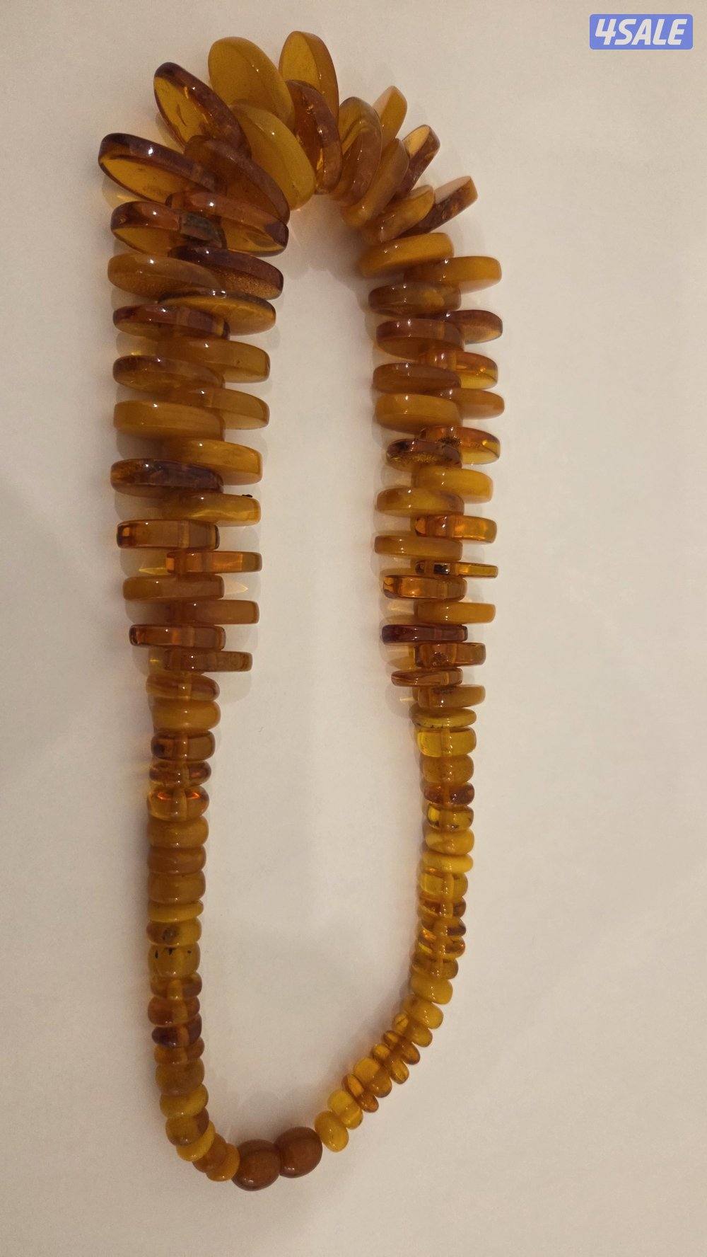 للبيع عقدين كهرب شفاف قديم جدا انتيك و ابيض طباشيري بولندي3