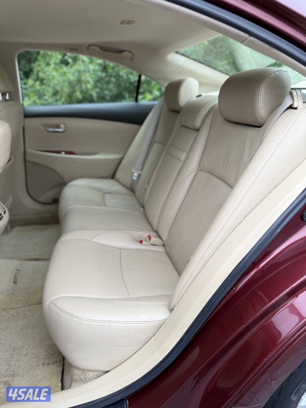 لكزس ES350 موديل 2007 بحالة ممتازة10