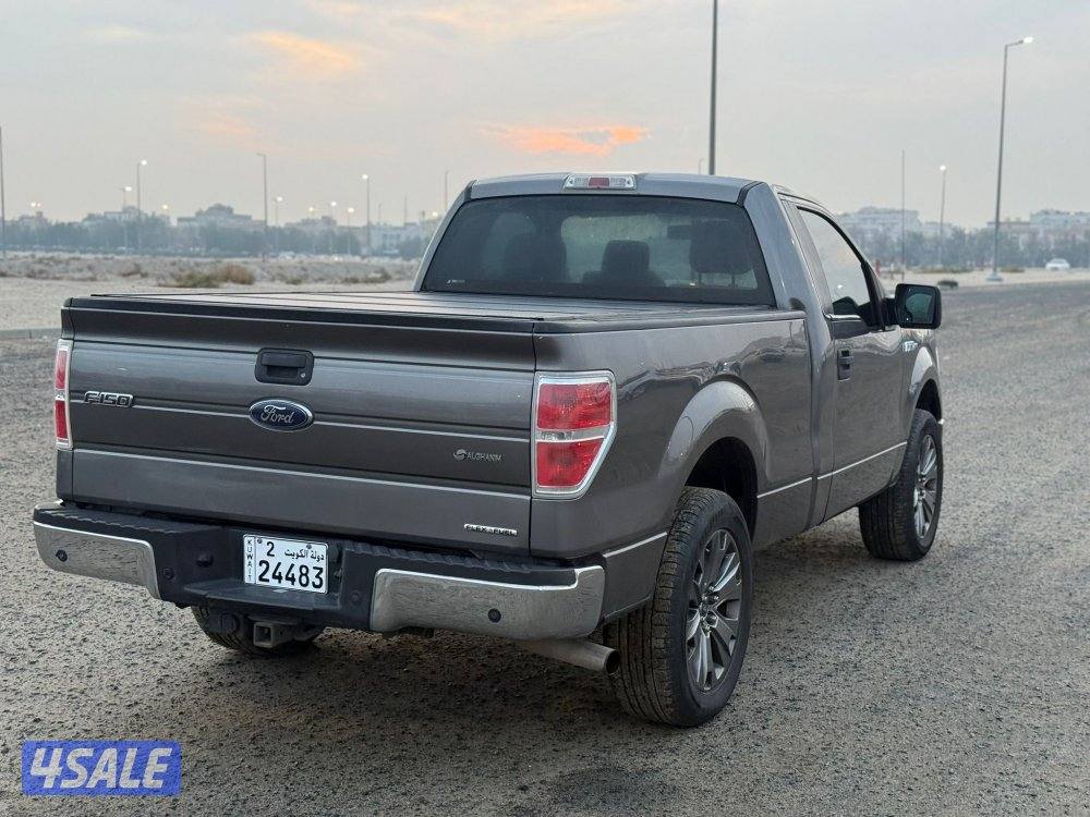 وانيت فورد 2014 بحالة نظيفه جدا8