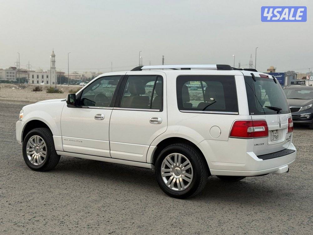 نافيجيتور الفل وبحالة المصنع0