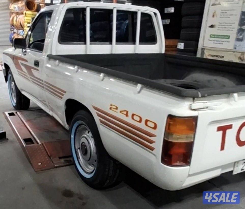 للبيع تويوتا هايلوكس موديل 91 نظيف6