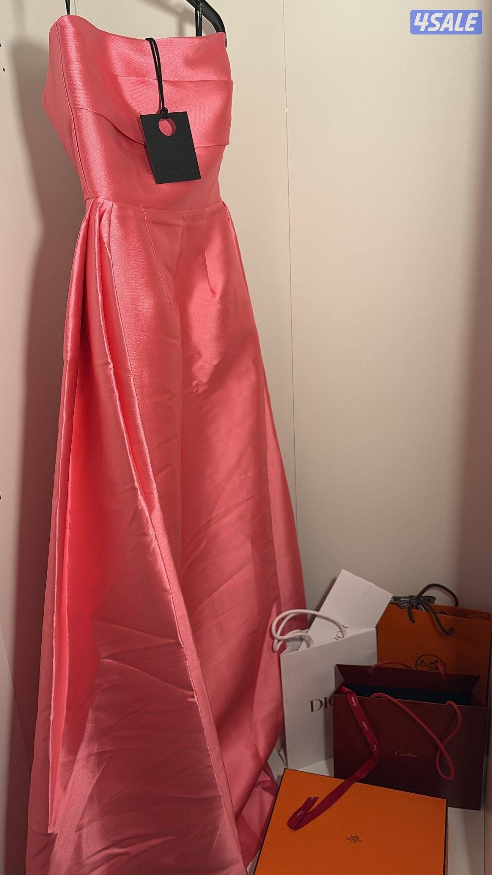 بدلة من سولاس لندن1