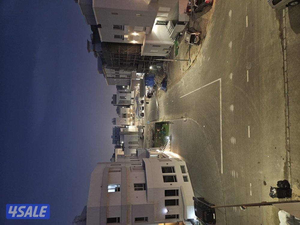 للإيجار شقة في غرب عبدالله المبارك قريبة من الخدمات3