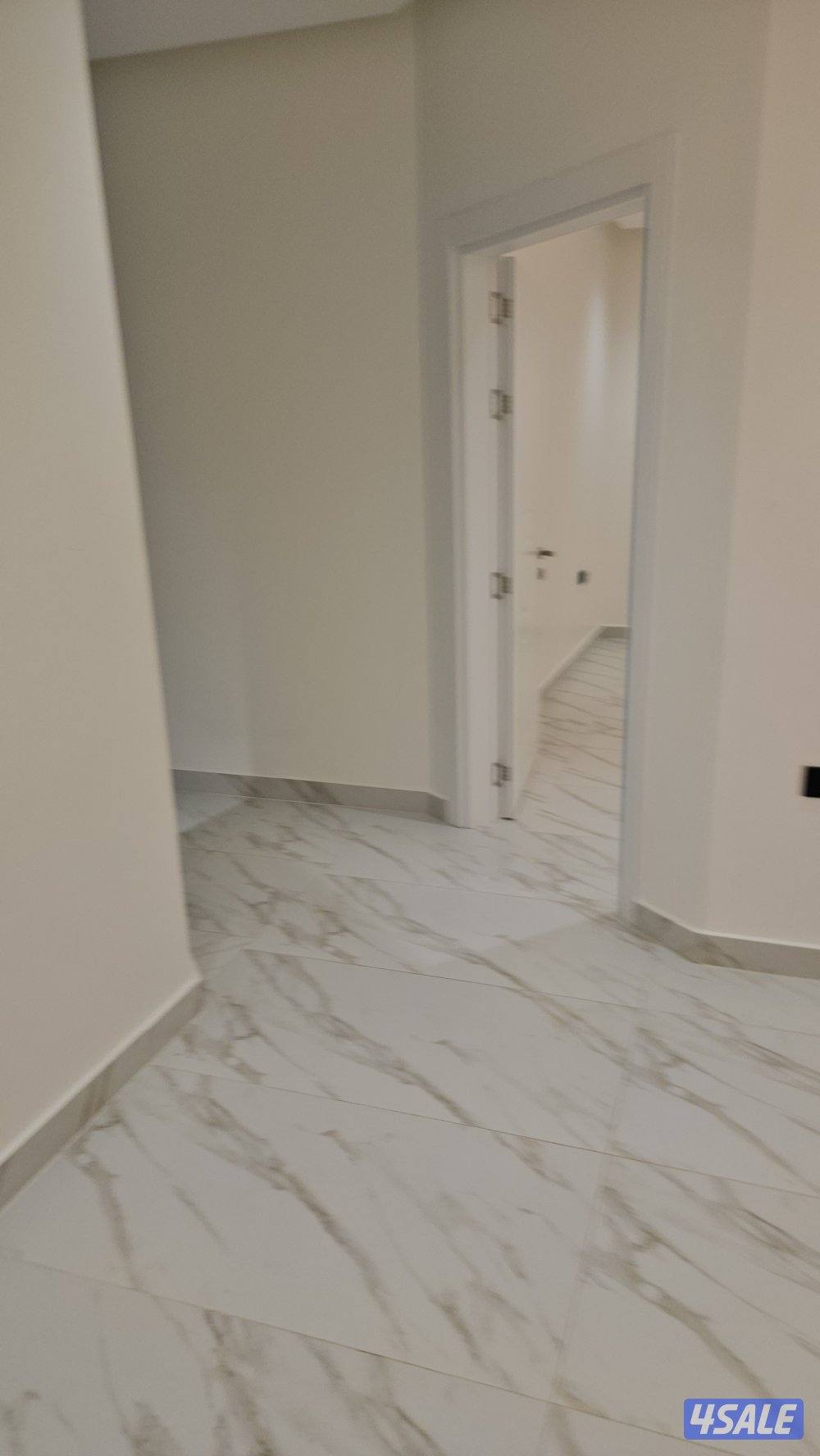 للإيجار شقة في غرب عبدالله المبارك قريبة من الخدمات10