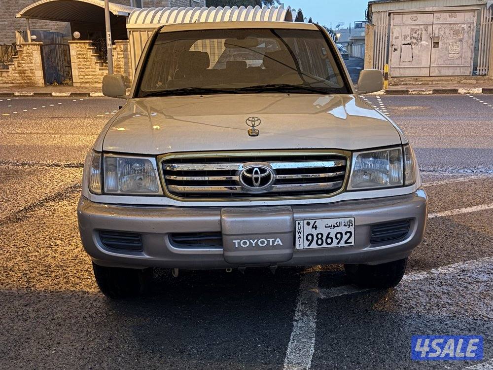 لاندكروزر20024