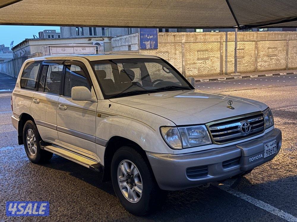 لاندكروزر20026