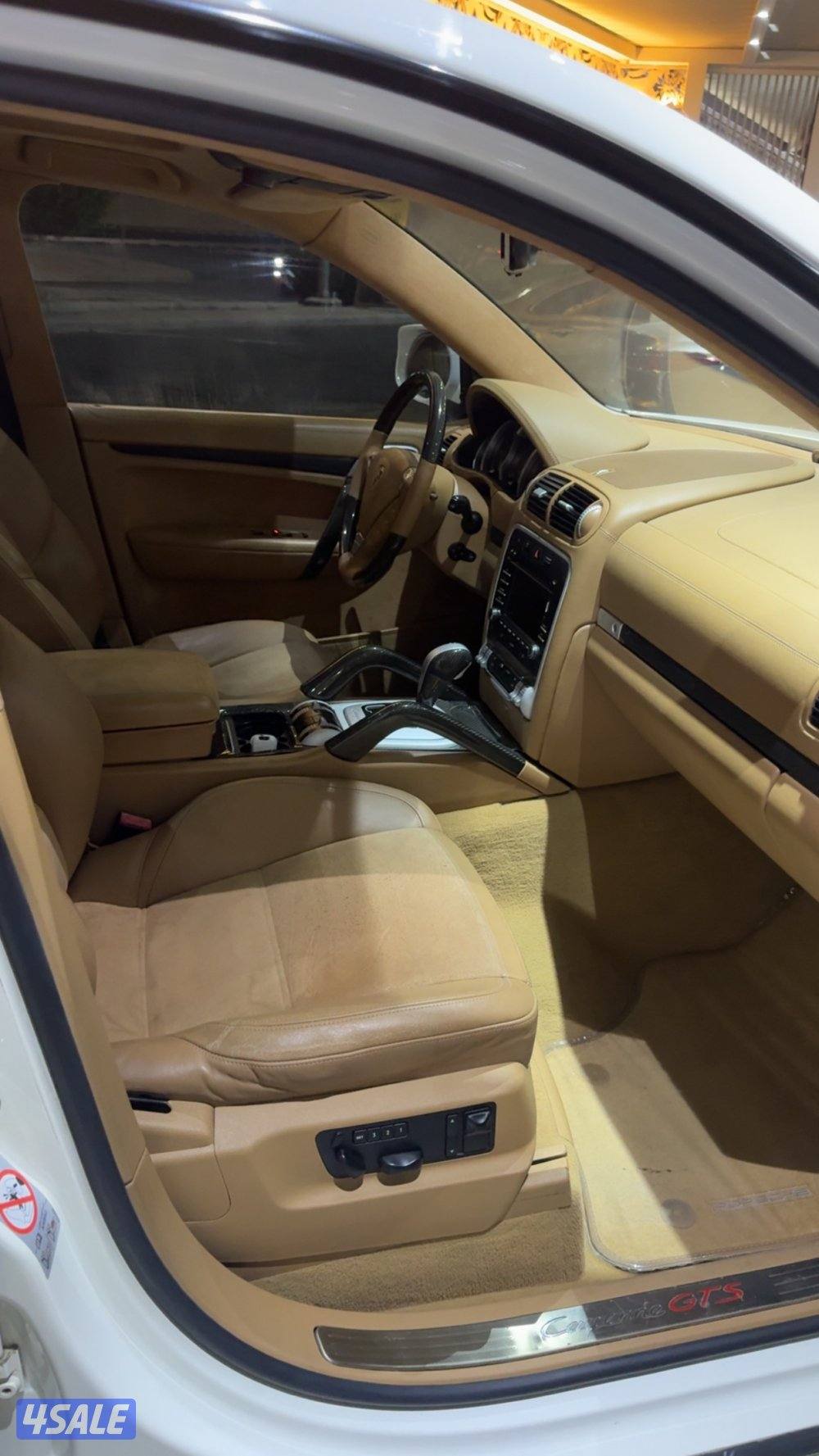 للبيع كايين GTS  واردالوكاله بحاله الوكاله كامل الموصفات ماشي 180 الف3