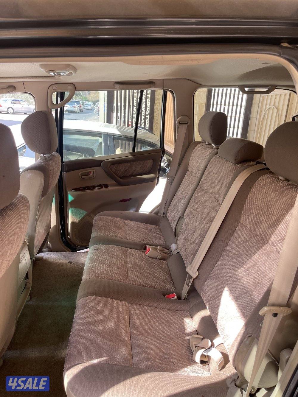 لاند كروزر 20001