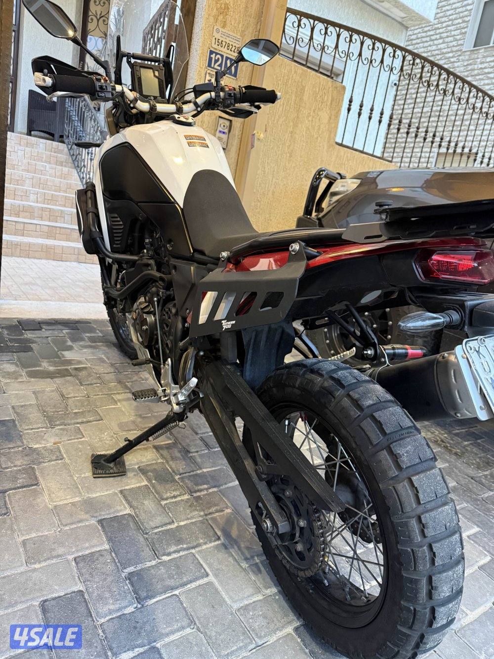 تينيري ٧٠٠1