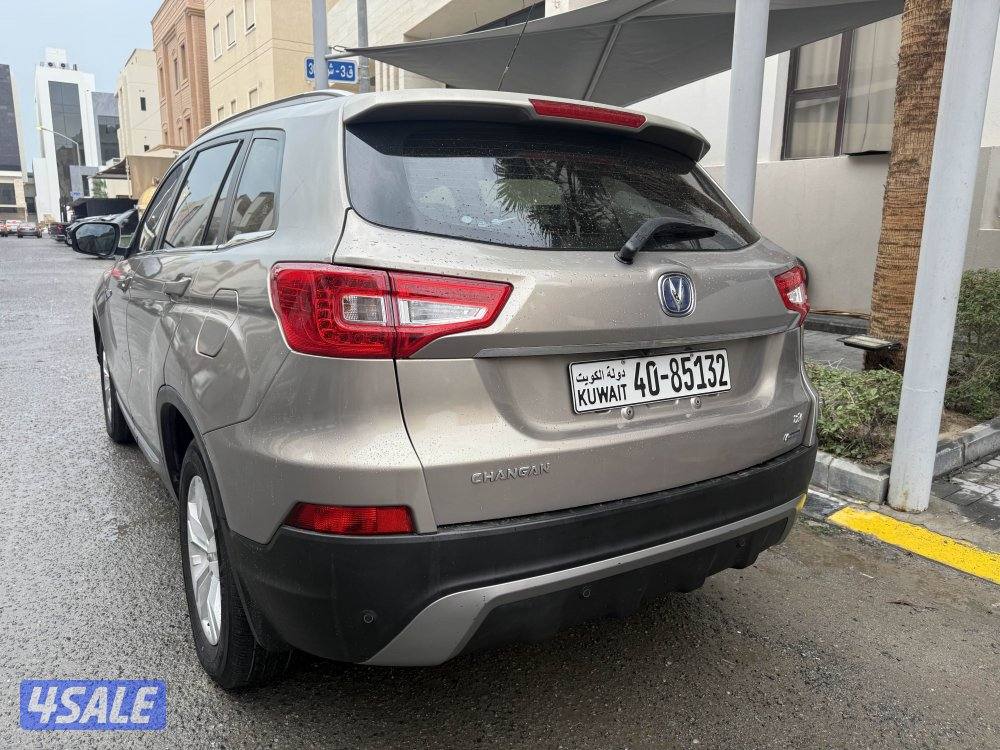 للبيع CS 37 بحاله الوكاله ماشي 85 الف0