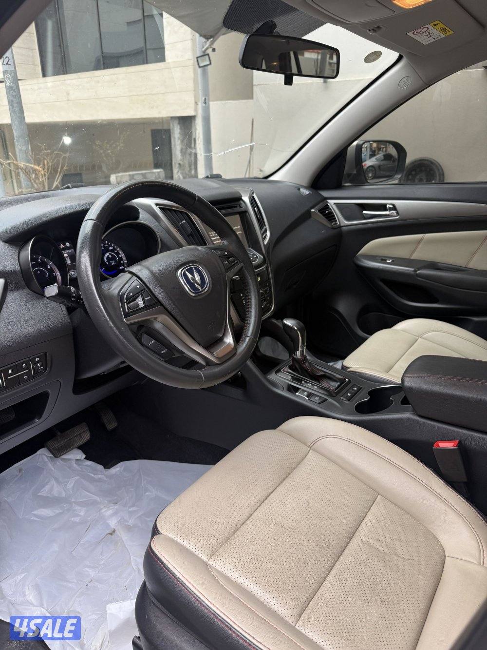 للبيع CS 37 بحاله الوكاله ماشي 85 الف6