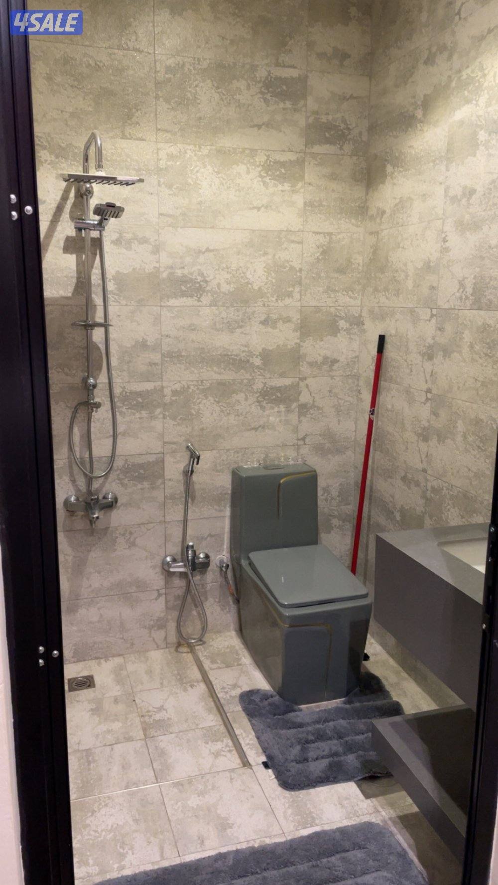 للبيع خلو شقة بصباح السالم Vip4