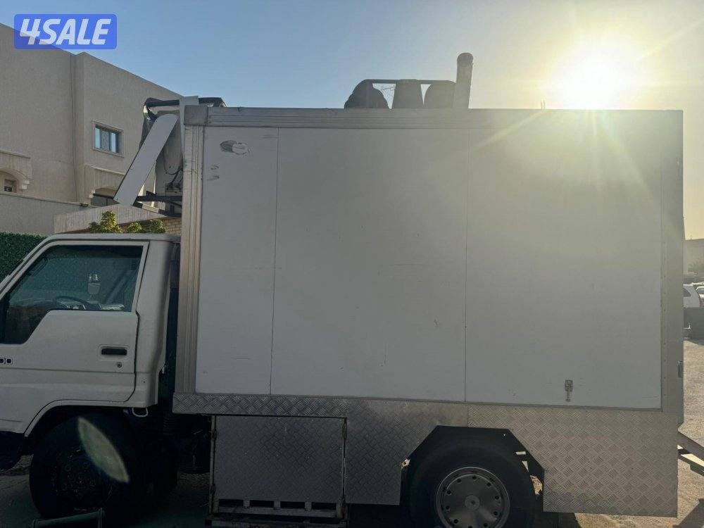 للبيع مشروع ايس كريم جاهز1