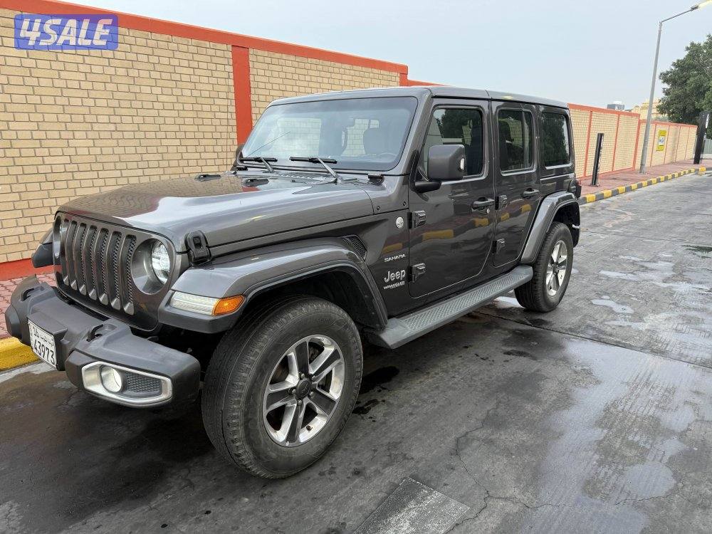 Jeep wrangler sahara0