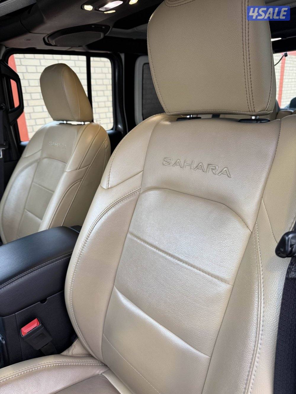 Jeep wrangler sahara1