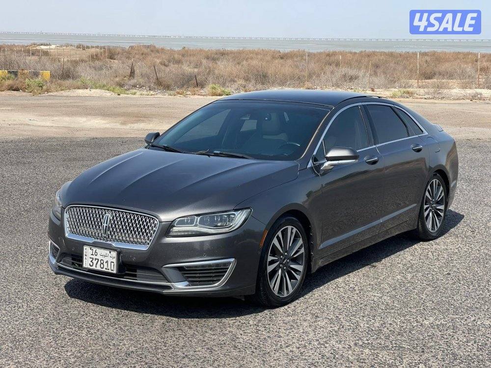لنكولن - MKZ - موديل / 2018 - كامل المواصفات صبغ وكاله - عداد / 91 الف0