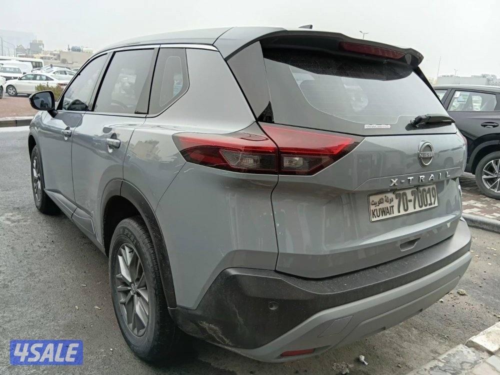 نيسان أكس تريل موديل 2023 ماشي 140 الف صبغ الوكالة شرط الفحص1
