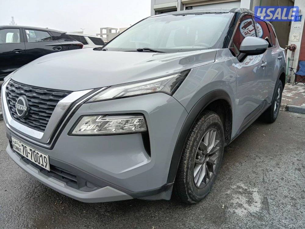 نيسان أكس تريل موديل 2023 ماشي 140 الف صبغ الوكالة شرط الفحص2