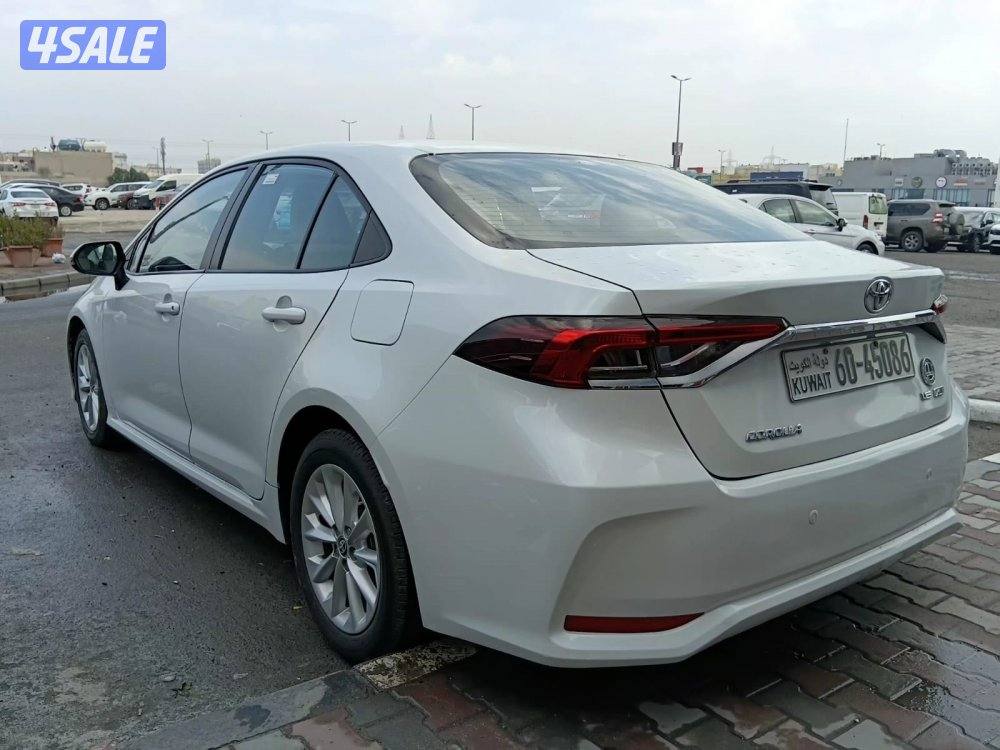 تيوتا كرولا موديل 202ماشي 85 الف صبغ الوكاله ما عدا ربع الدبه4