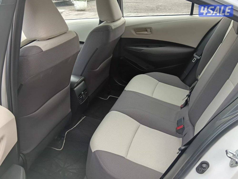 تيوتا كرولا موديل 202ماشي 85 الف صبغ الوكاله ما عدا ربع الدبه7