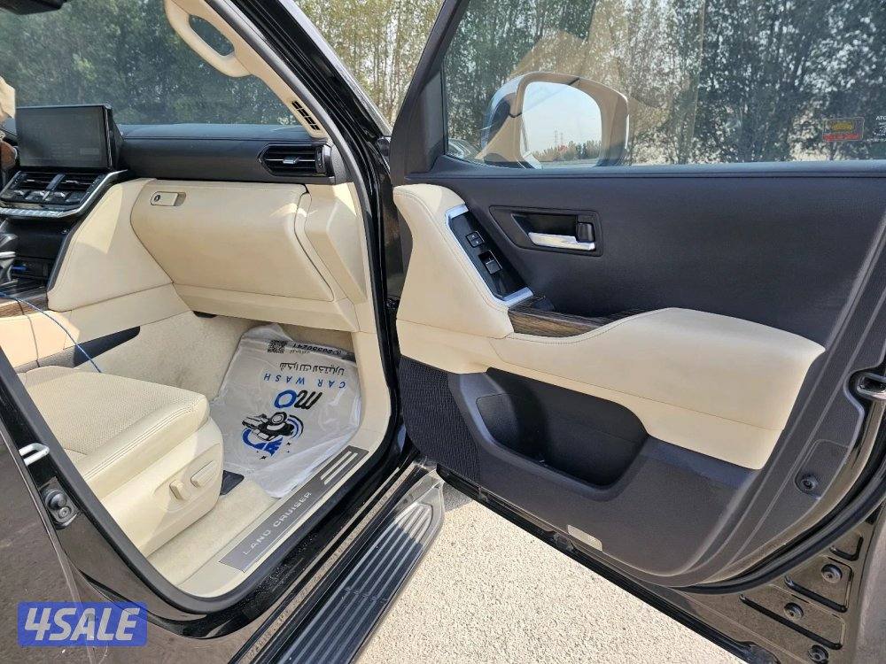 Toyota Land-Cruiser VX Aero S 202210