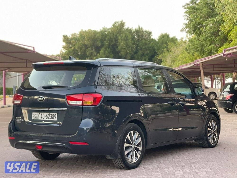 كيا كرنفال - موديل / 2017 - عداد / 106 الف كم - بحاله ممتازه3