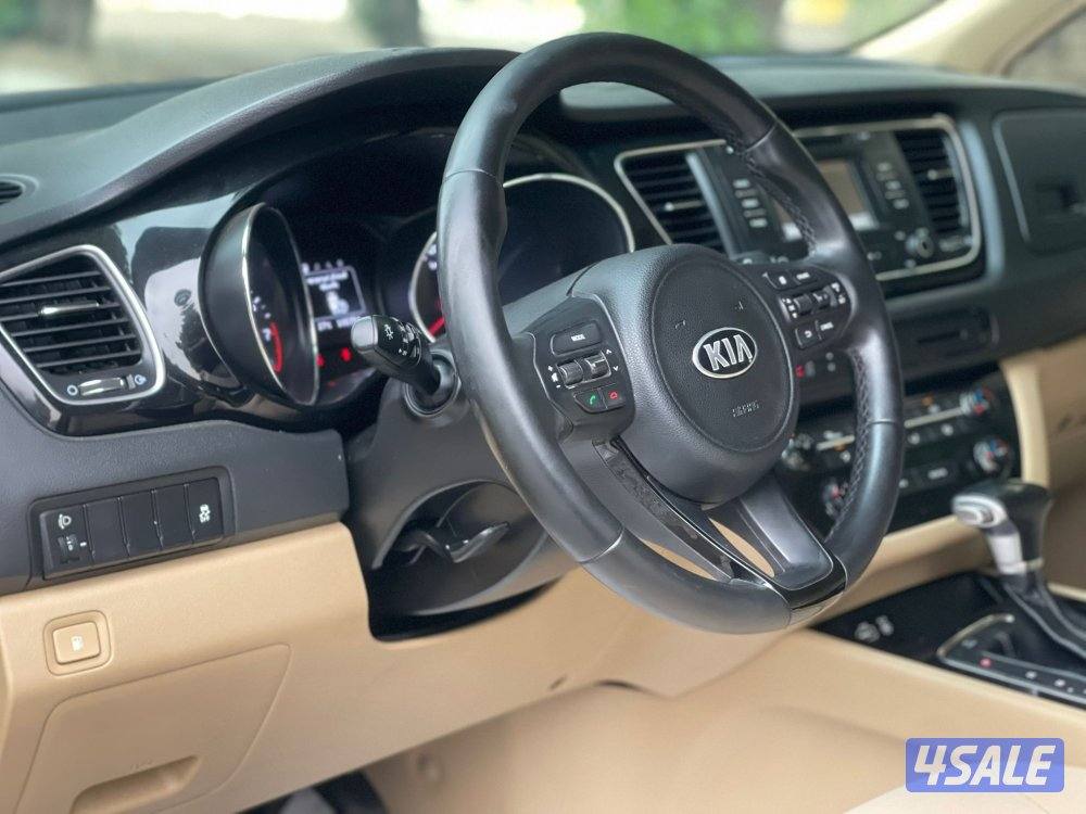 كيا كرنفال - موديل / 2017 - عداد / 106 الف كم - بحاله ممتازه6