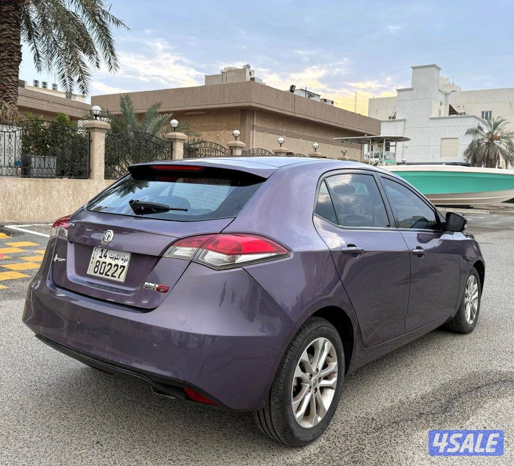 قمة في النظافة MG5 ماشي 20 الف فقط 4 سلندر 1500 سي سي مكيف بارد ب ١٢٠٠3