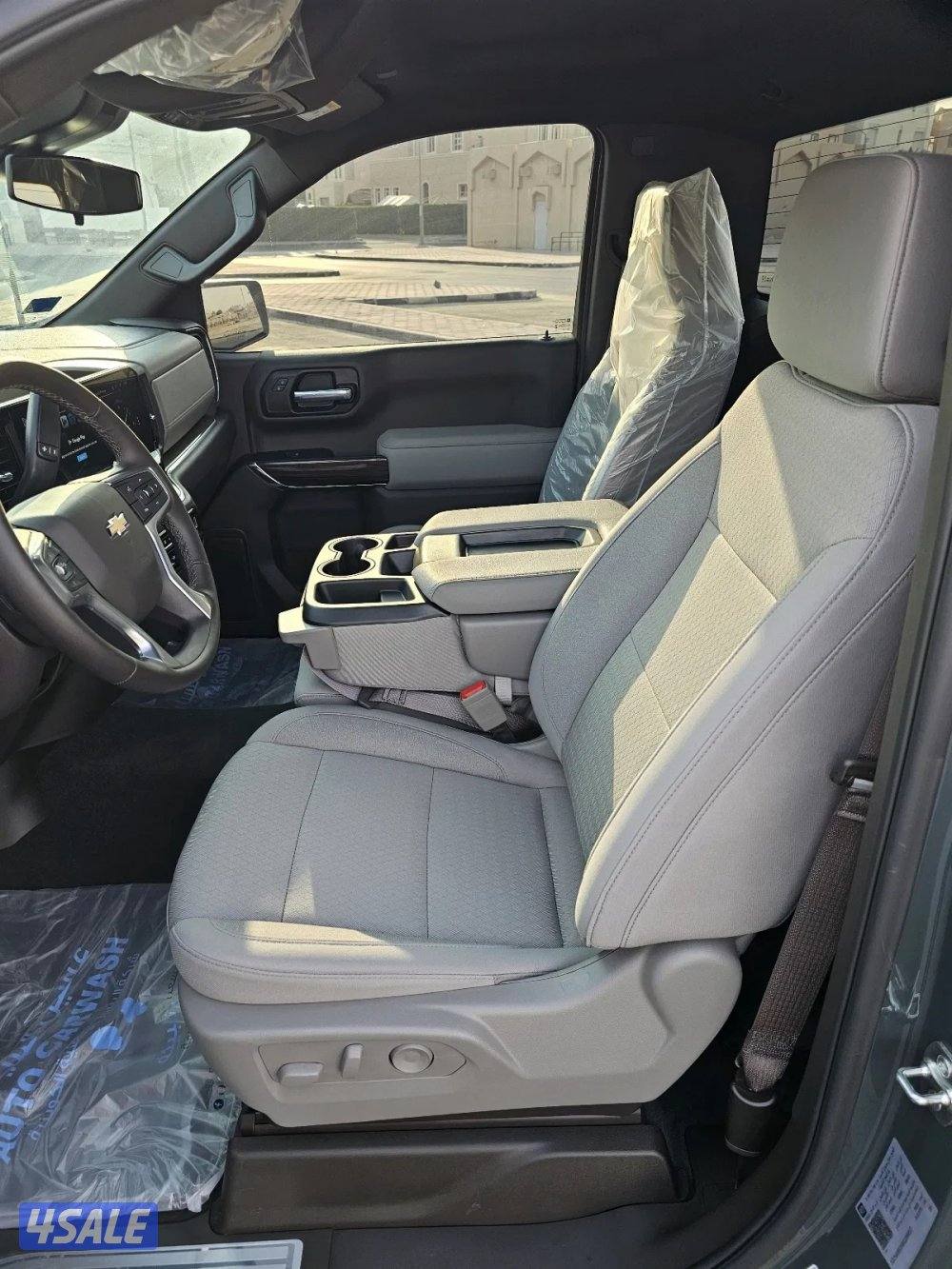 Chevrolet Silverado-1500 LT10