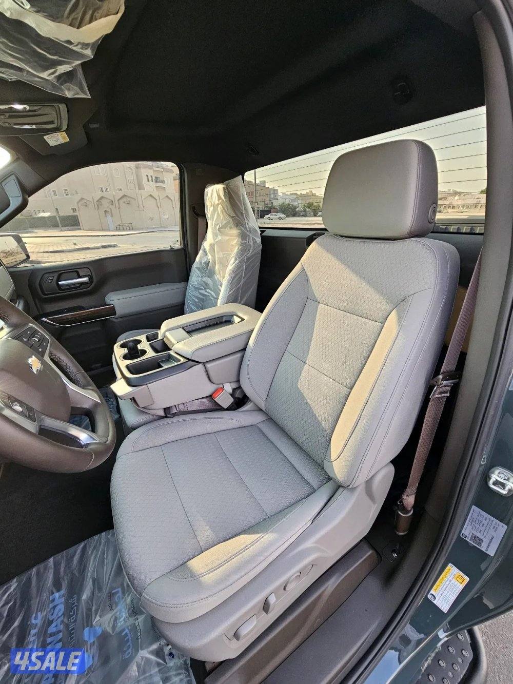 Chevrolet Silverado-1500 LT11