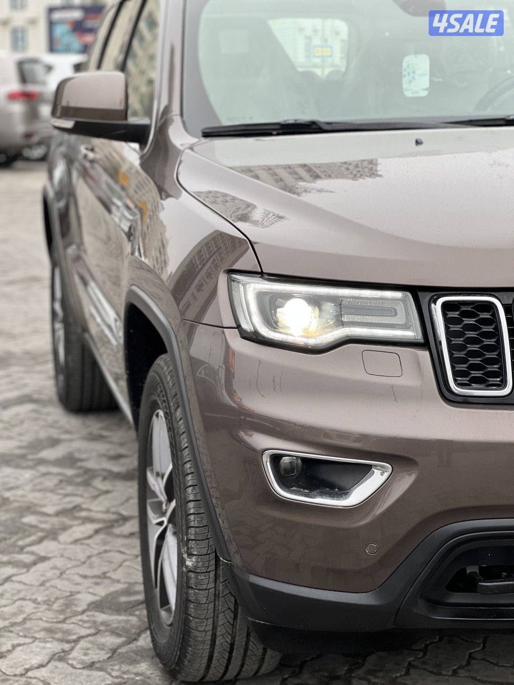 للبيع جراند شيروكي بحالة ممتازة2