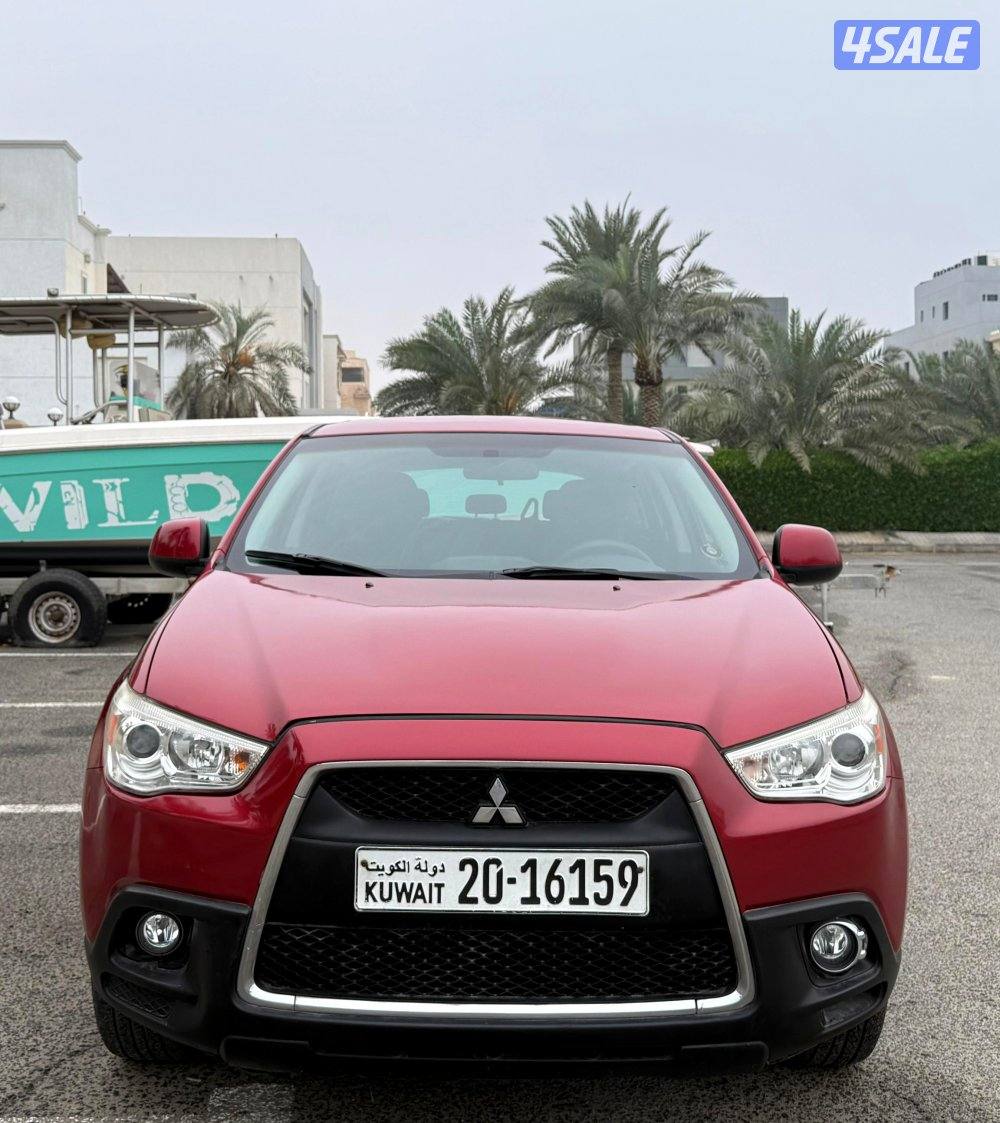 بحالة ممتازة جيب ميتسوبيشي ASX موديل 2012 ماشي 120 الف فقط محرك 4 سلند2