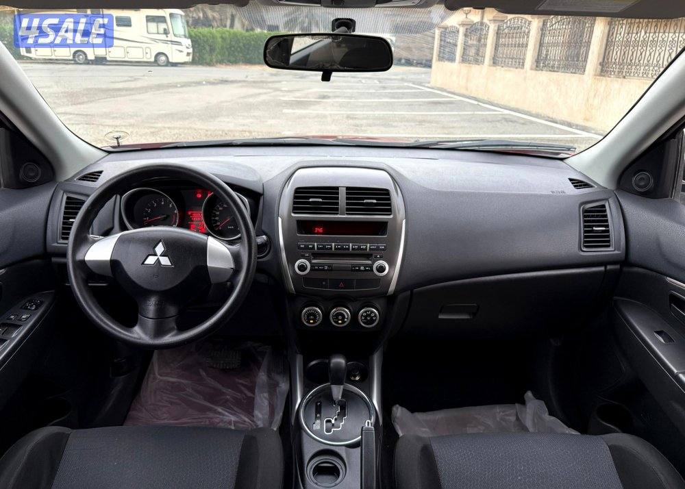 بحالة ممتازة جيب ميتسوبيشي ASX موديل 2012 ماشي 120 الف فقط محرك 4 سلند9