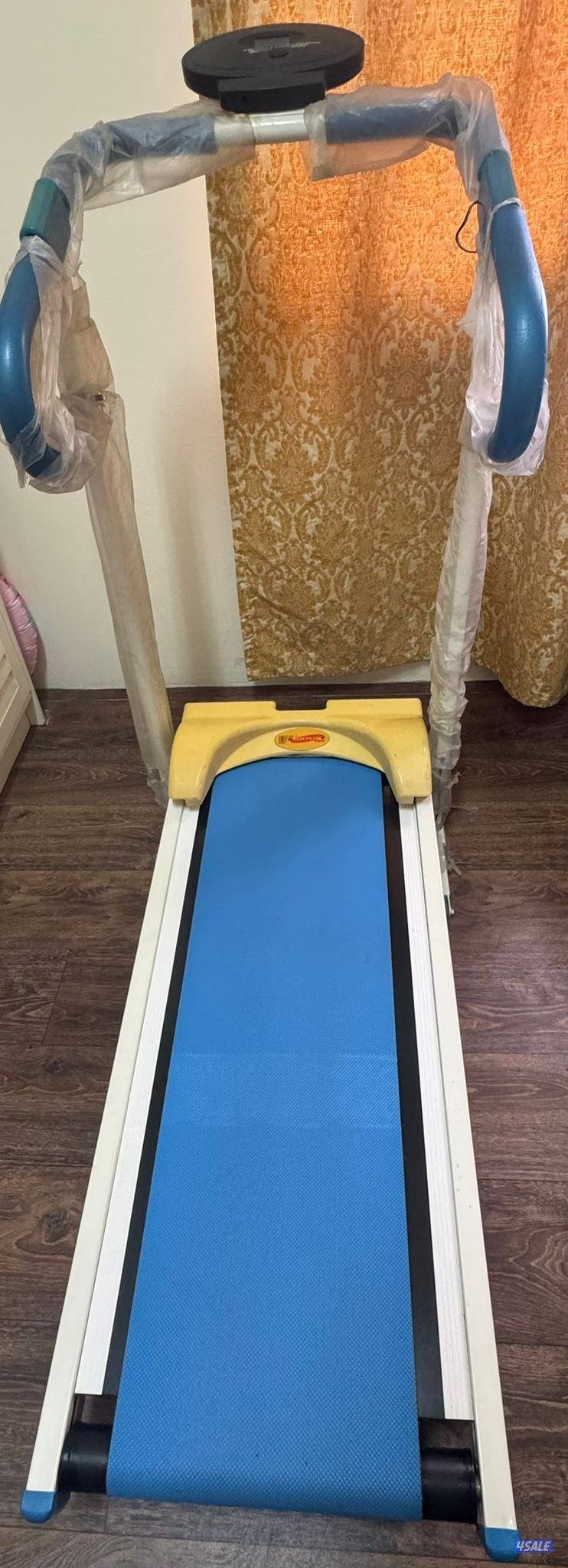 Furniture, Room Heater, Laptop8