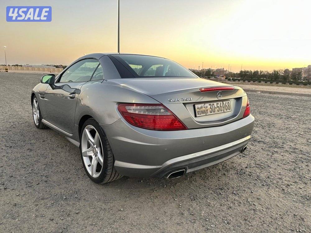 مرسيدس SLK 250 صبغ وكالة موديل ٢٠١٥ بحالة الوكالة8